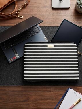 Kate Spade ♠️ Black and White Striped Laptop or Tablet Sleeve